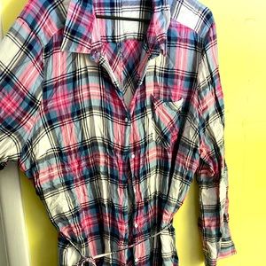 Plus size Maternity button-up top